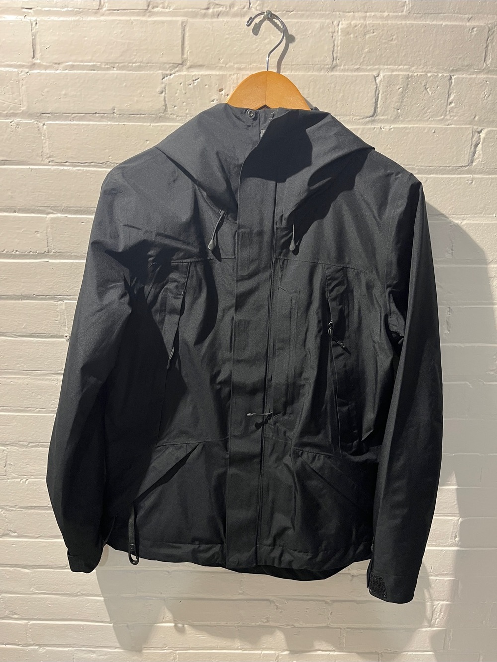 Dakine Black Hooded Jacket EUC